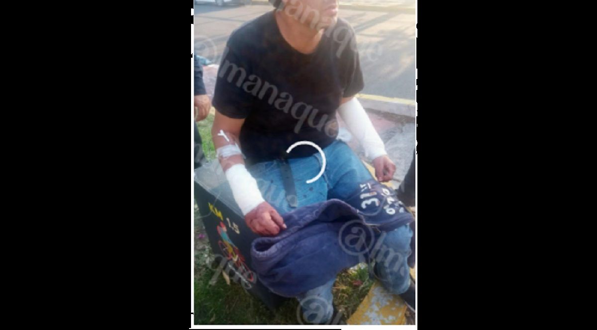 Policías evitan que un hombre se quitara la vida cerca del ISSSTE de San Manuel 2 ovni 1