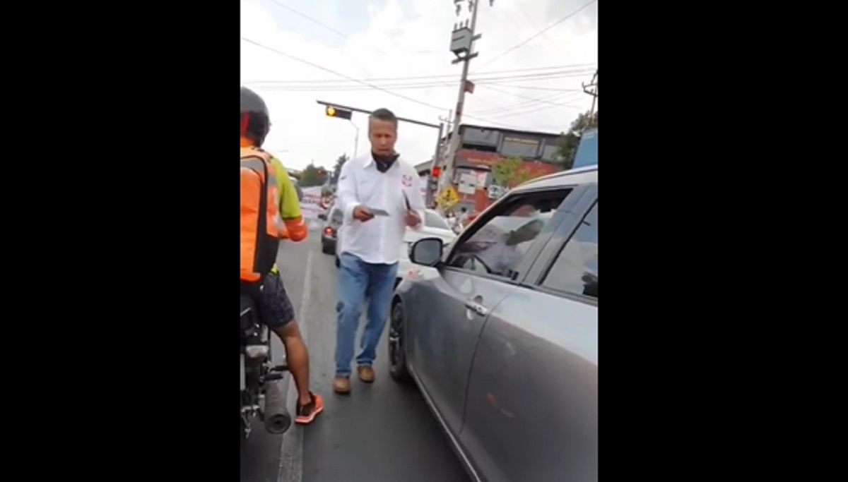 La porra te saluda: Graban nueva mentada de Alfredo Adame (VIDEO) 2 perro