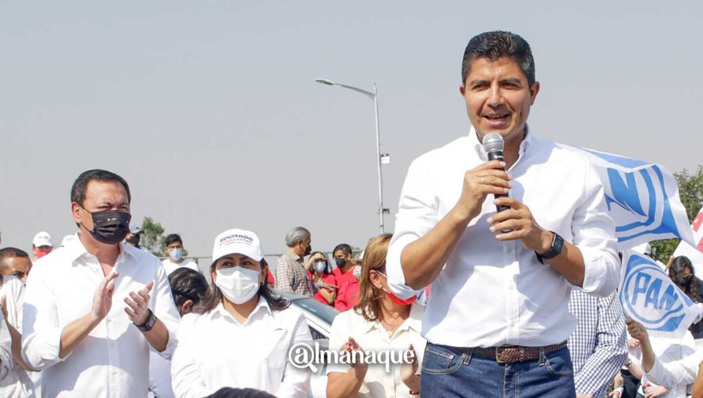 portada Eduardo Rivera Campana templete