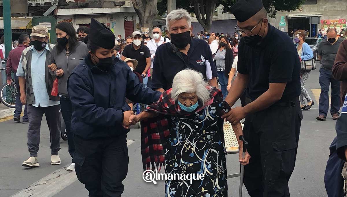 Caos en la Zona Militar por aplicación de segunda dosis de vacuna COVID 6 portada vacunacion zona militar puebla