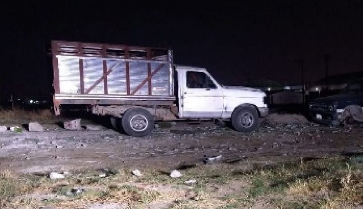 Policía Estatal localiza predio con vehículos robados en Coronango 3 vehiculos robados 1