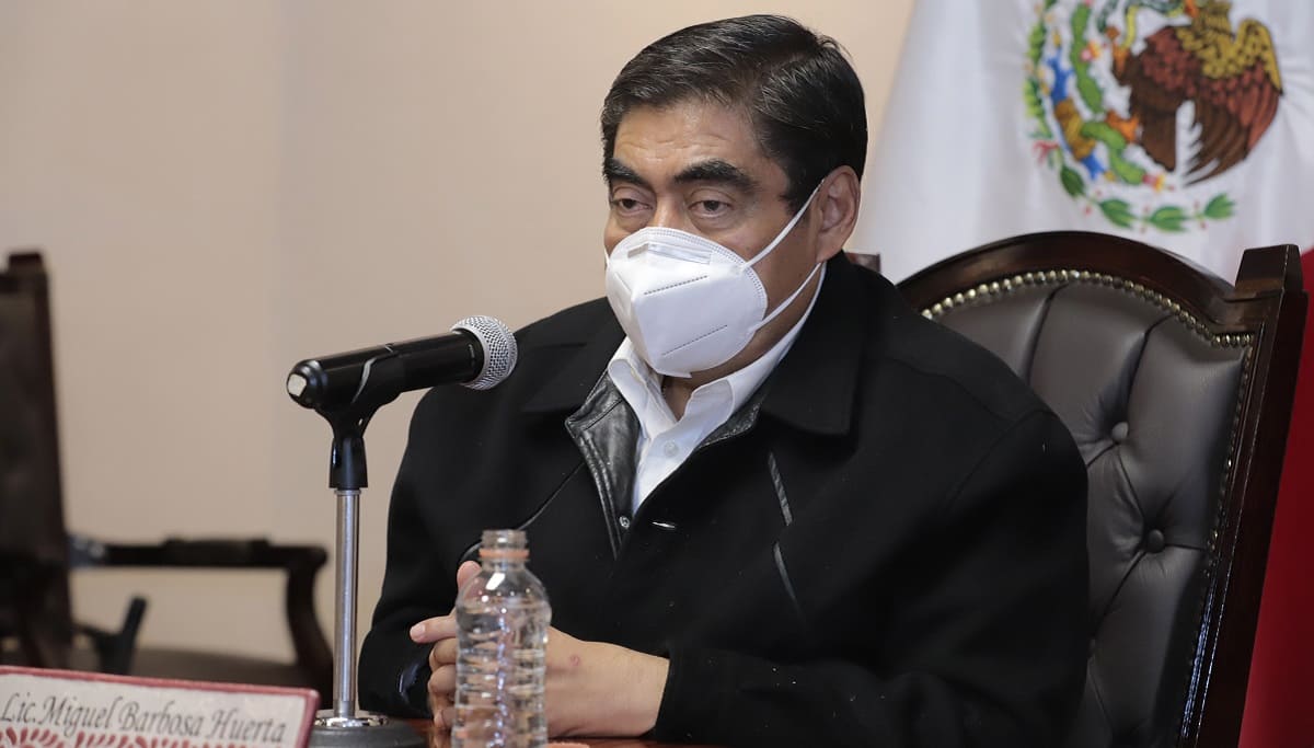 Barbosa no ve mal solicitar a poblanos comprobante de vacunación para ingresar a lugares públicos 3 MG 0595 1