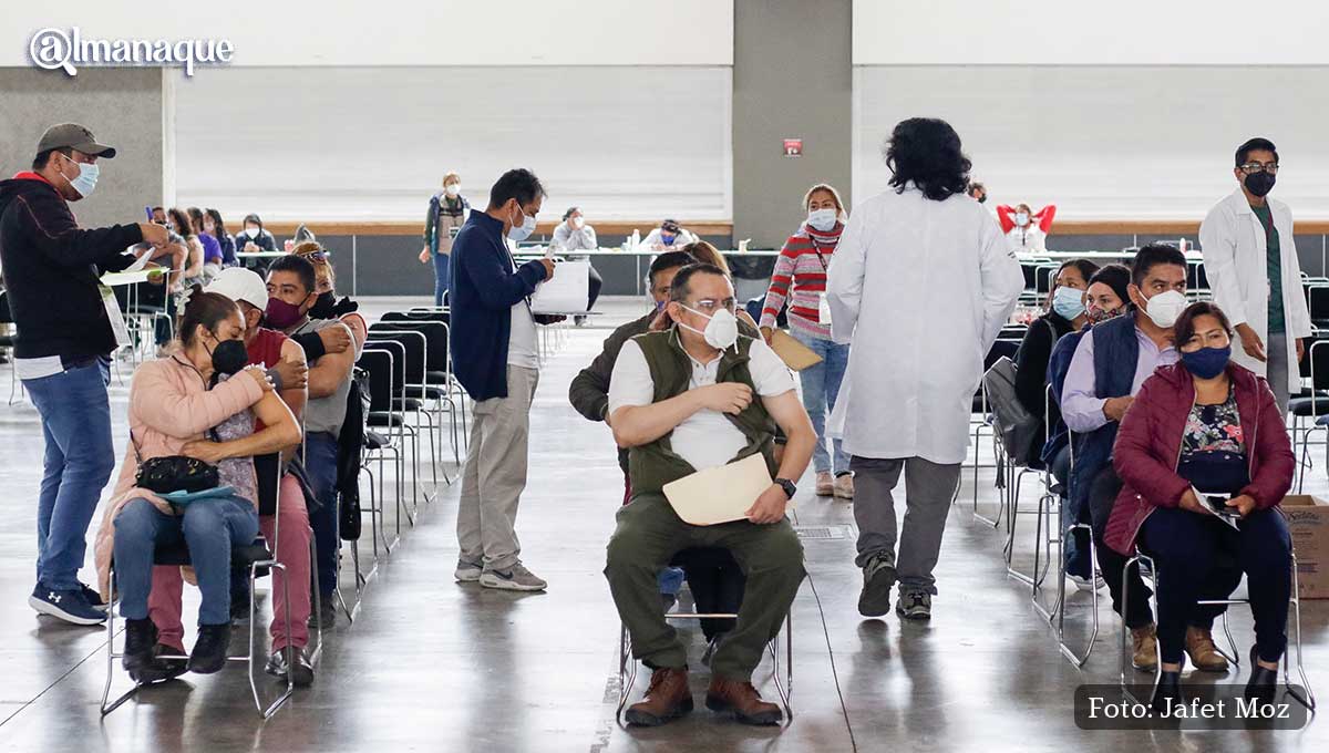 ¡Terrible! Así califican poblanos efectos secundarios de la vacuna AstraZeneca 3 Vacuna Covid 19 Puebla Centro Expositor 12