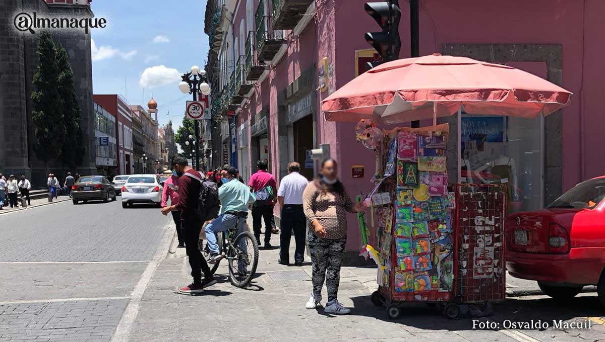 El actual Ayuntamiento de Puebla no podrá reordenar el ambulantaje, porque lo permitió: Barbosa 2 ambulantes centro de puebla 3
