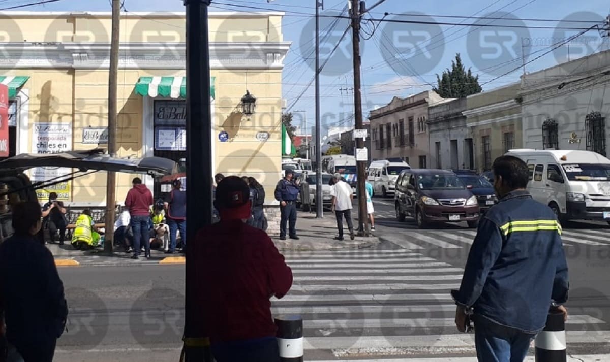 La Ciclovía de la Muerte: Hombre cae de la azotea en la 13 Poniente 2 cae de azotea 1