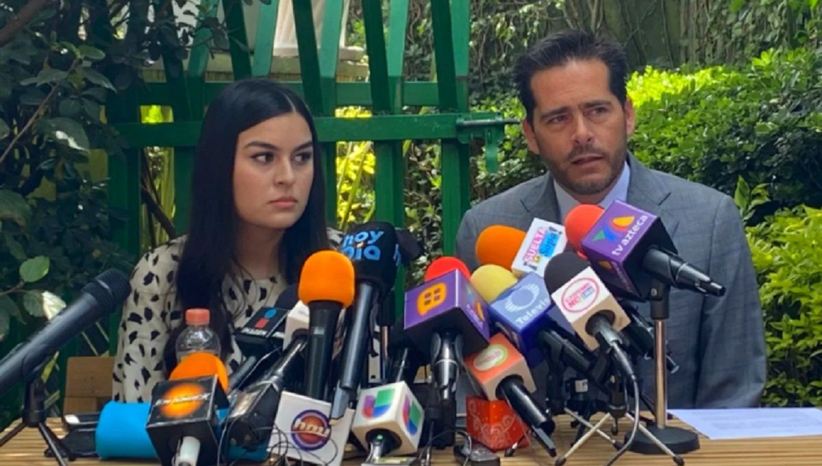Frida Sofía denuncia ante la FGJ a su abuelo Enrique Guzmán y su madre Alejandra Guzmán 2 frida sofia