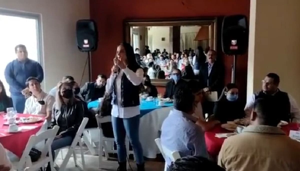 “Me pusieron 5 millones de dólares para que declinara por Hank”: Lupita Jones 2 lupita jones 1