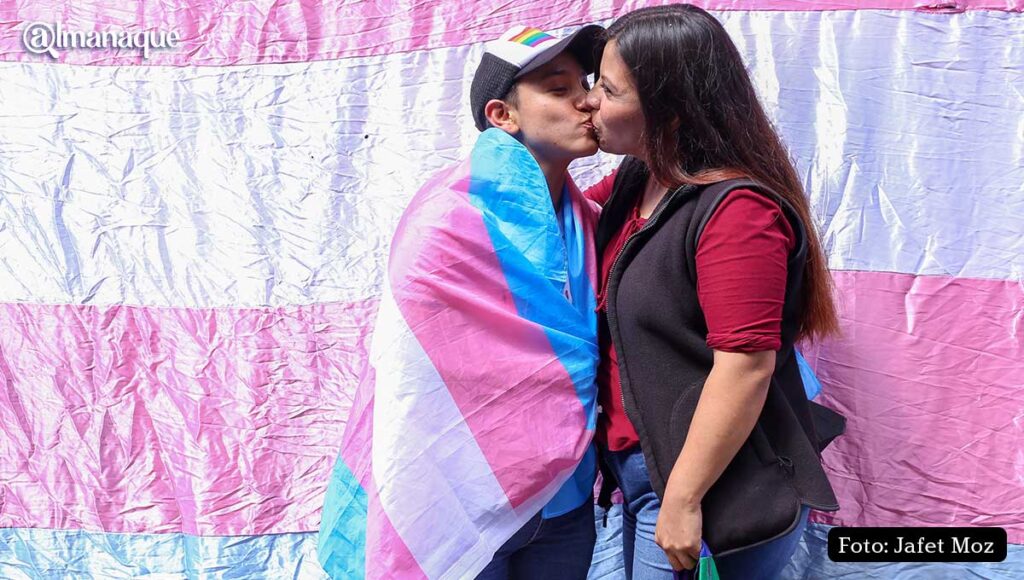marcha orgullo lgbt Puebla 4
