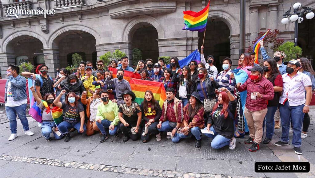marcha orgullo lgbt Puebla 7