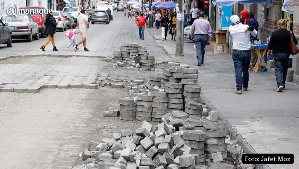 obras en las calles del centro de Puebla 6