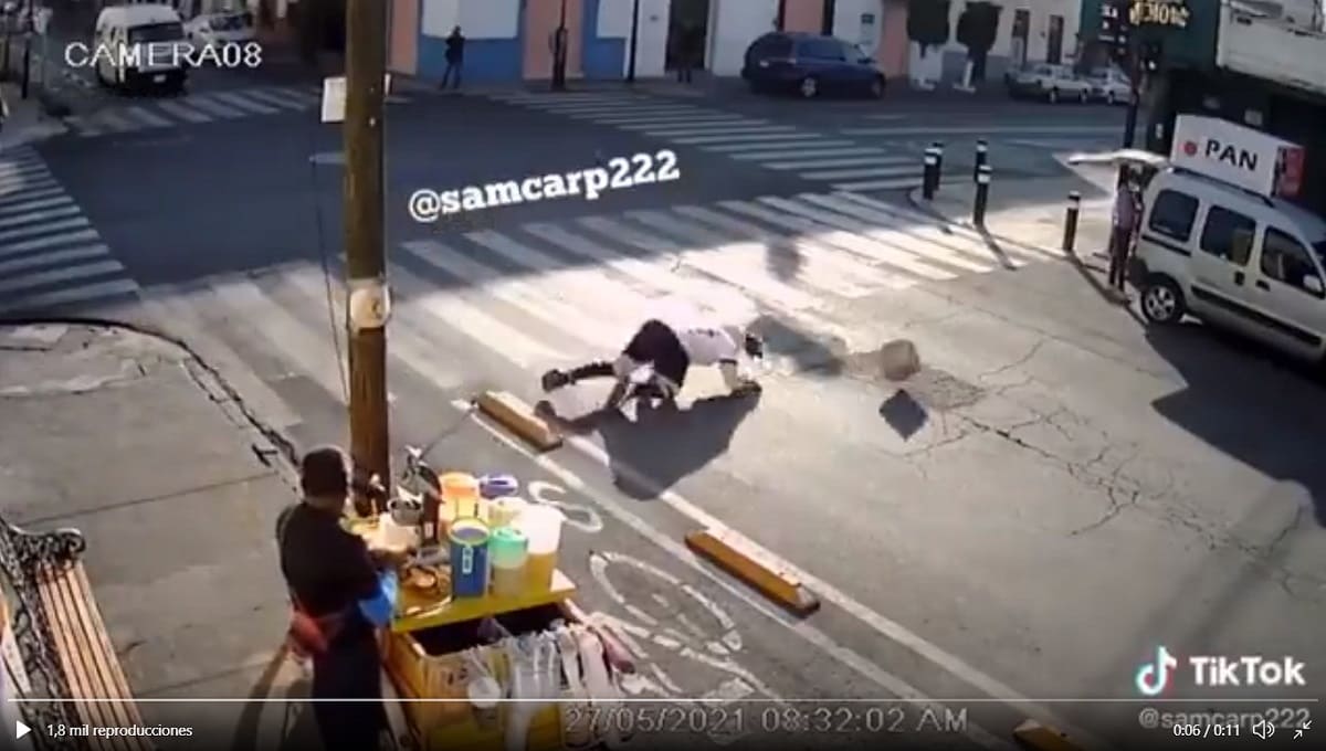 Hasta el "camote" de La Franja se cayó en la "ciclovía maldita" 2 saul huerta 2