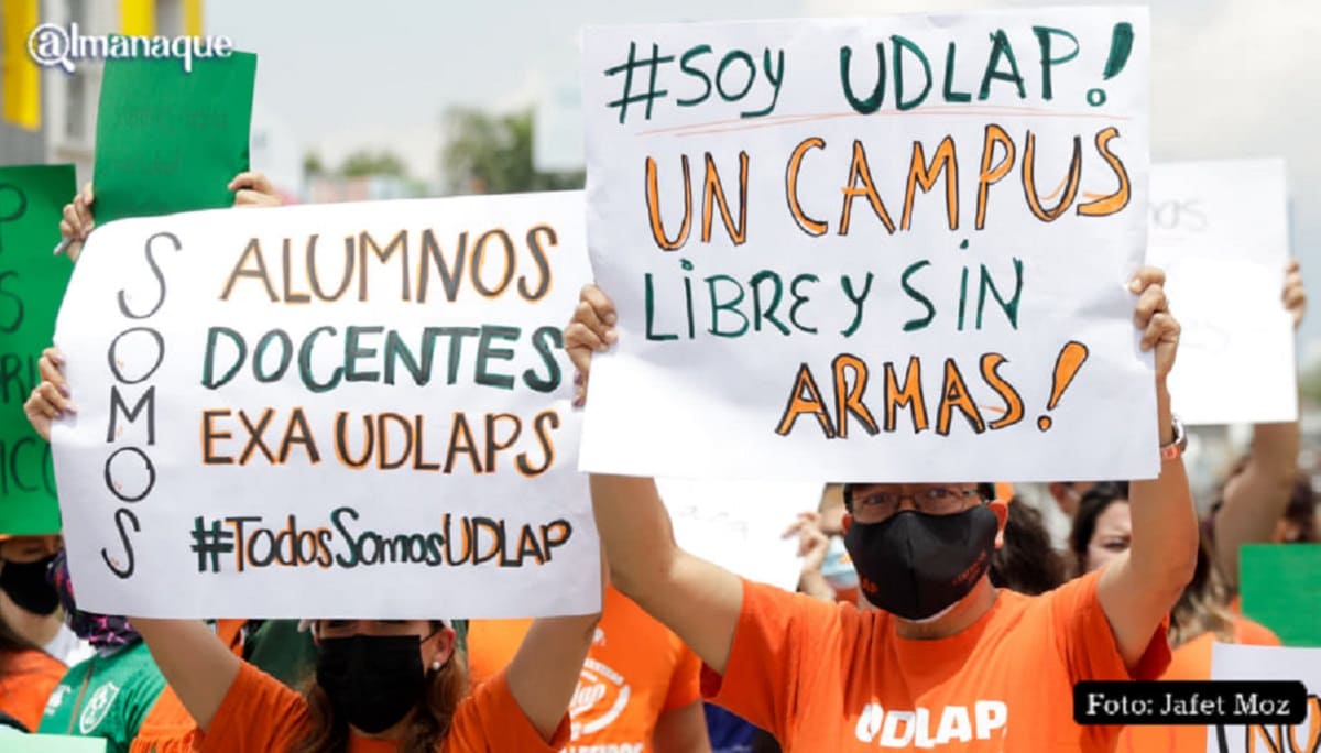 Estudiantes de la UDLAP piden devolver el control a Derbez, pese a denuncias por lavado de dinero 4 211859409 245665517070931 907430489618773902 n