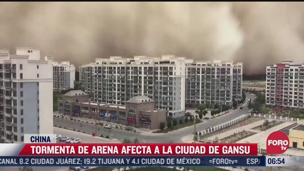 VIDEO: Increíble tormenta de arena se "traga" una ciudad en China 2 China