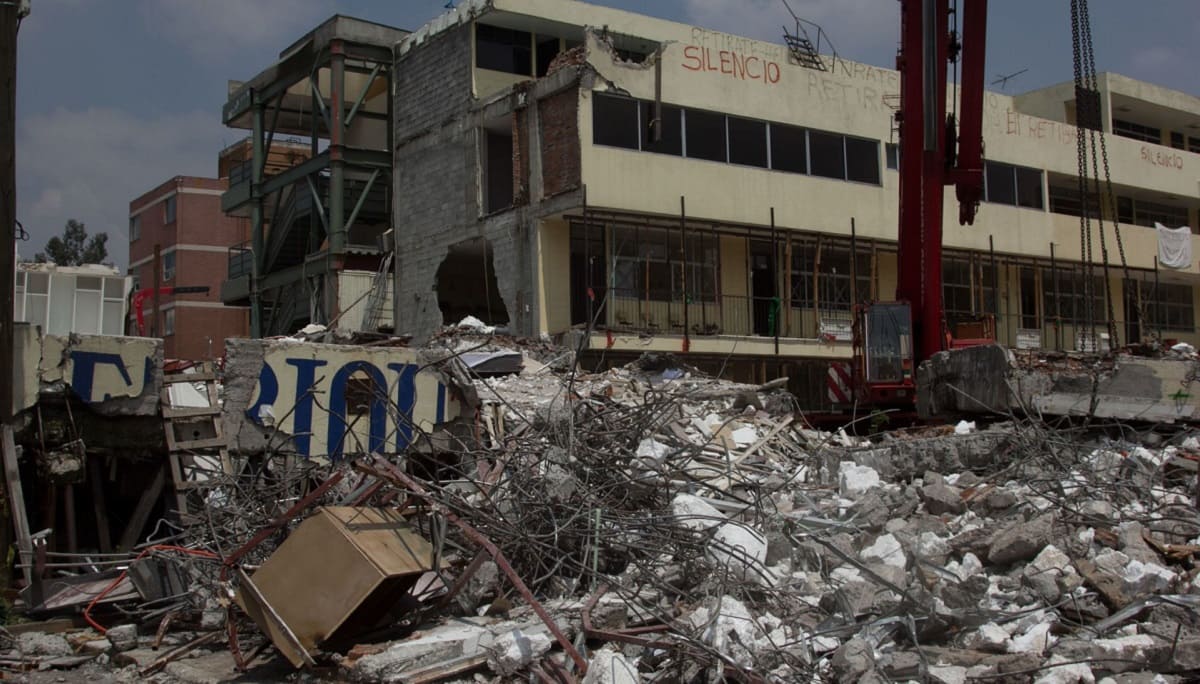 Condenan a 208 años de cárcel a Juan Mario Velarde, DRO del Colegio Rébsamen 4 Colegio Rébsamen
