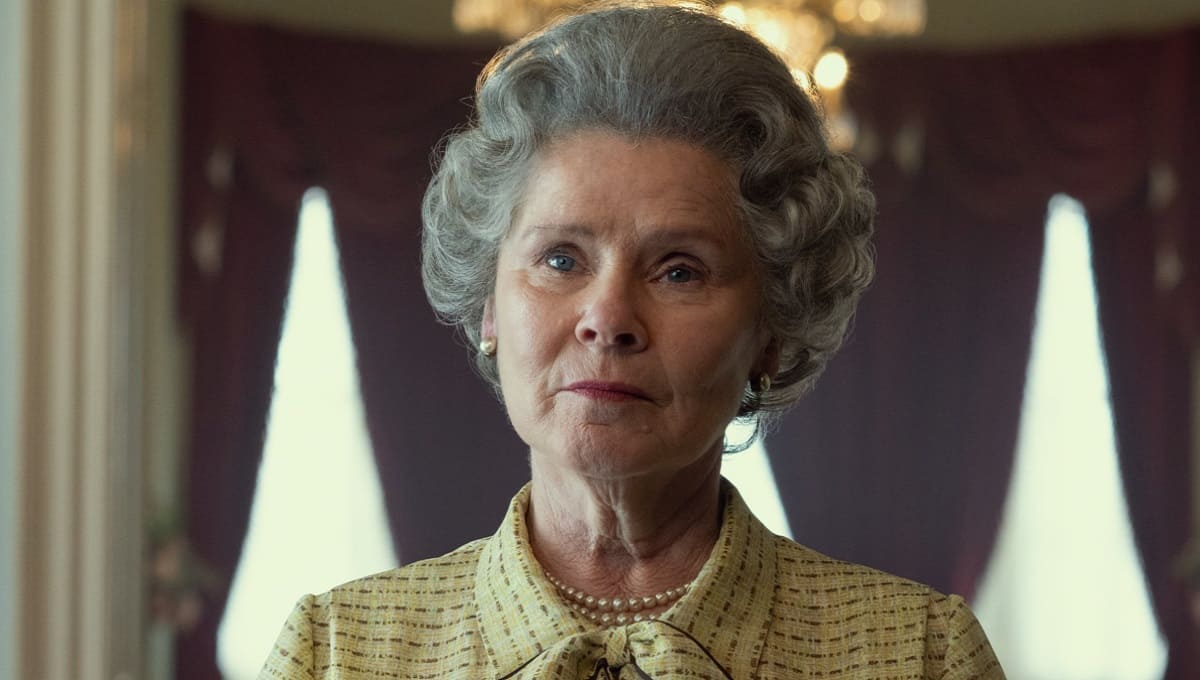 The Crown: Así luce Imelda Staunton como la reina Isabel II 1 Imelda Staunton The Crown 1
