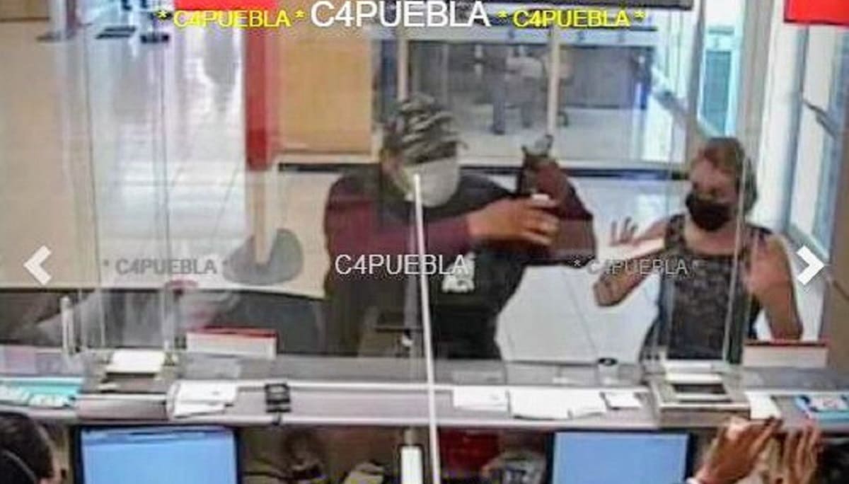 Asaltan banco en centro de Texmelucan; difunden imagen de delincuente 1 asalto banco Texmelucan 1