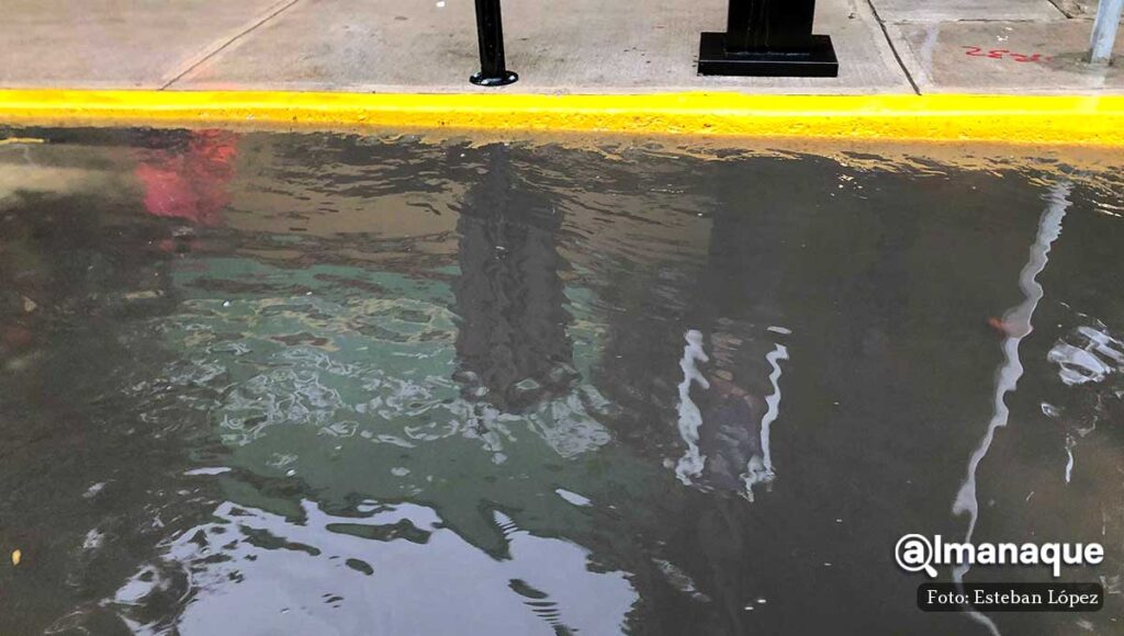 La inundación del bulevar Xonaca se registró el 15 de julio 