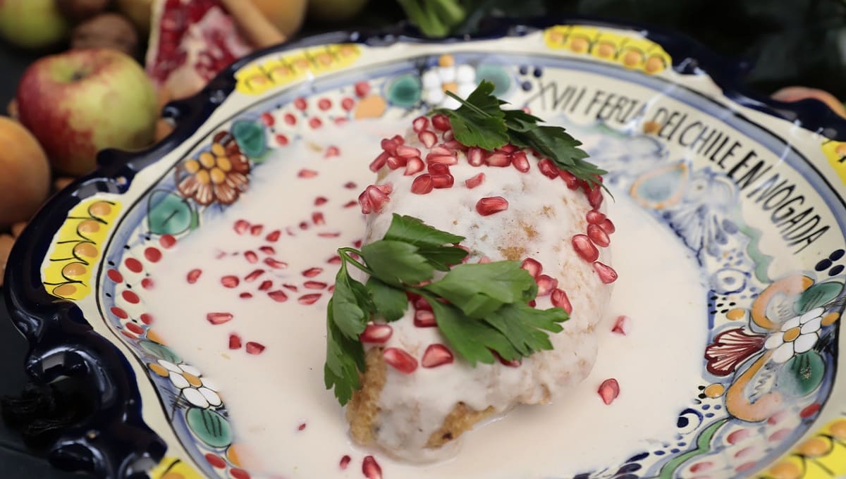Chile en Nogada, resalta el talento y la riqueza de la cocina poblana: MBH 1 chile en nogada 200 anos puebla 1