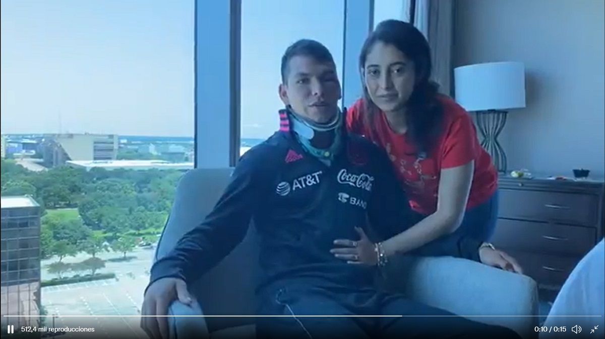 Con collarín y el ojo golpeado aparece el Chucky Lozano después del choque contra Trinidad 2 chucky lozano lesion trinidad y tobago 1 1
