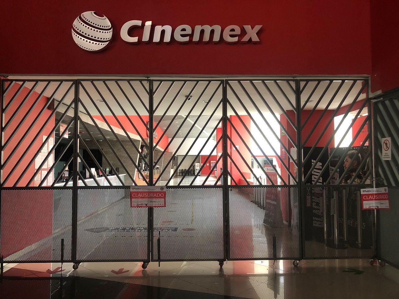 Clausuran Cinemex de Dorada; envían a otros cines a clientes que compraron boletos 1 cinemex dorada