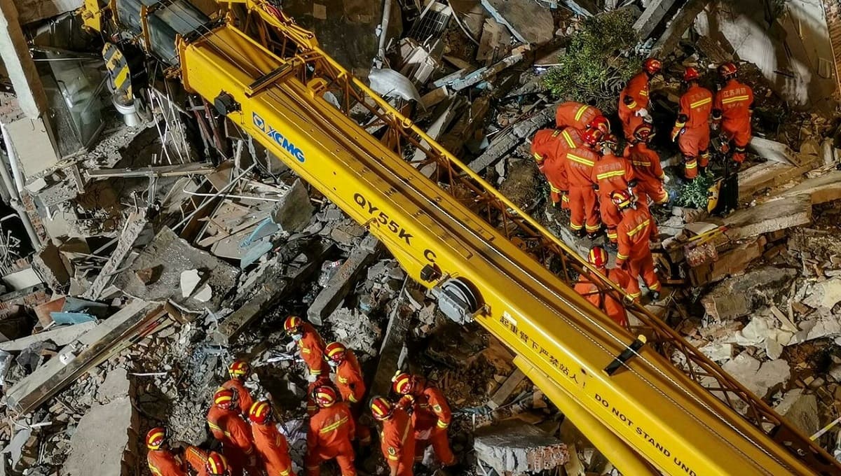 Al menos 8 muertos y 9 desaparecidos en derrumbe de hotel de Suzhou, China 2 derrumbre hotel china 1