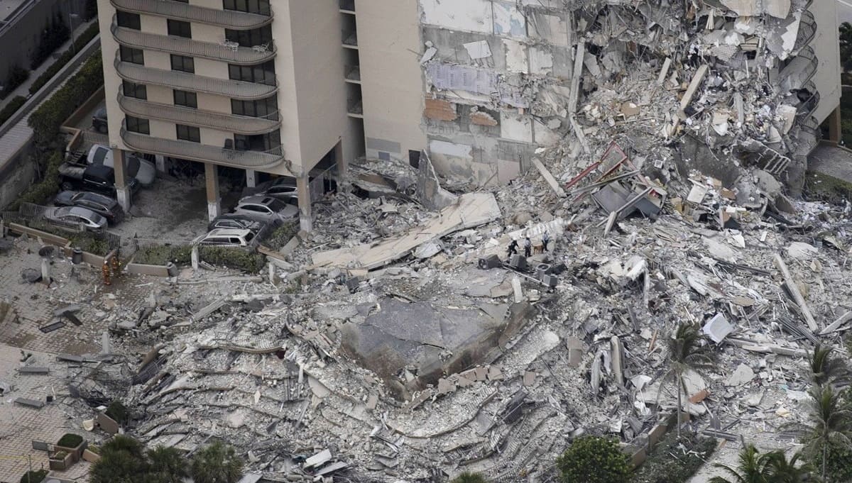 Suman 24 muertos y al menos 121 desaparecidos tras derrumbe de edificio en Miami 2 edificio miami 1
