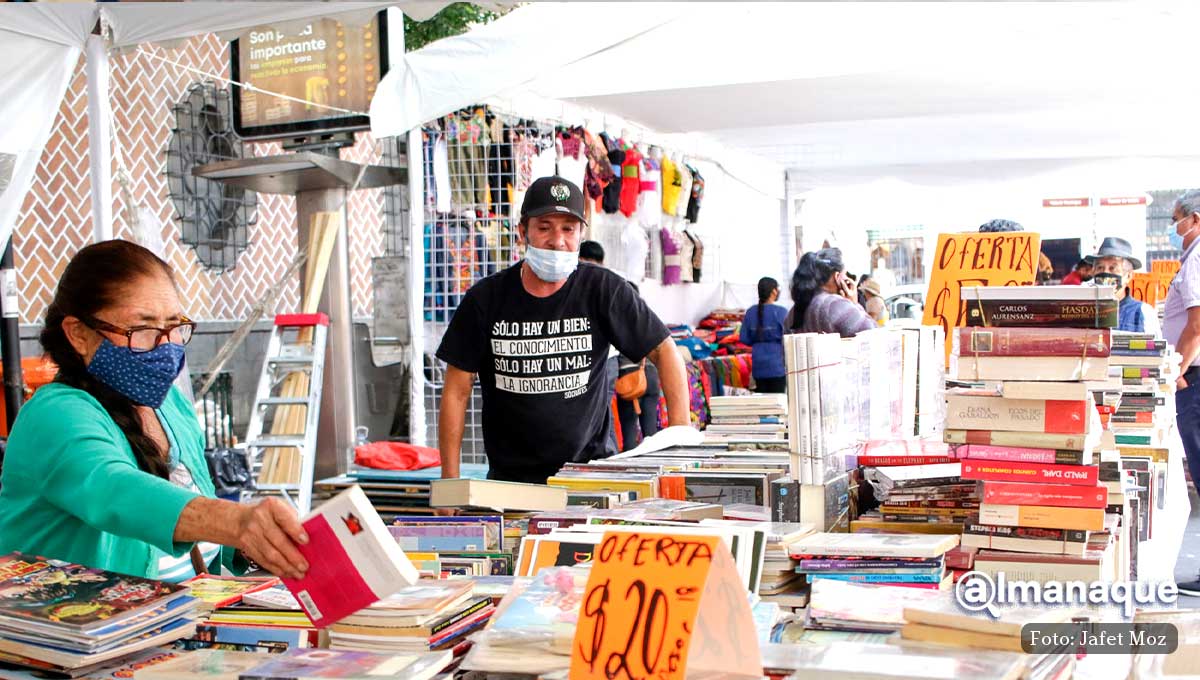 Se pelean ambulantes y trabajadores municipales por instalación de la Feria del libro 1 feria del libro puebla 2