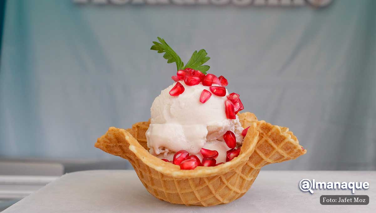 Helado de nogada en el centro de Puebla