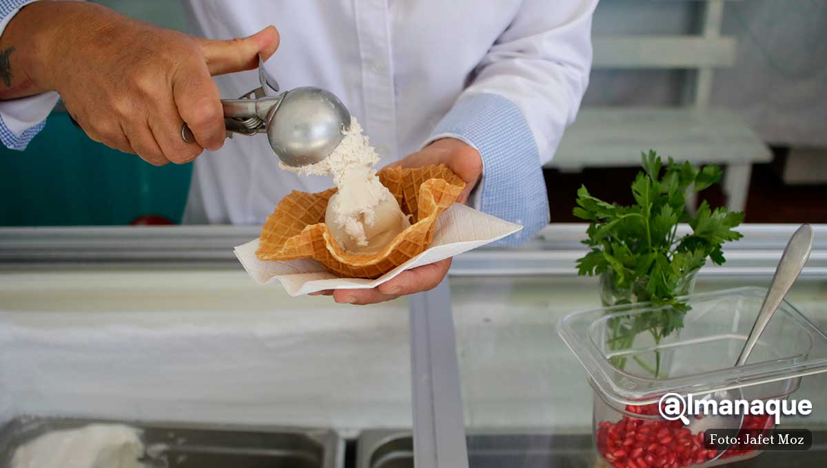 Helado de nogada en el centro de Puebla 