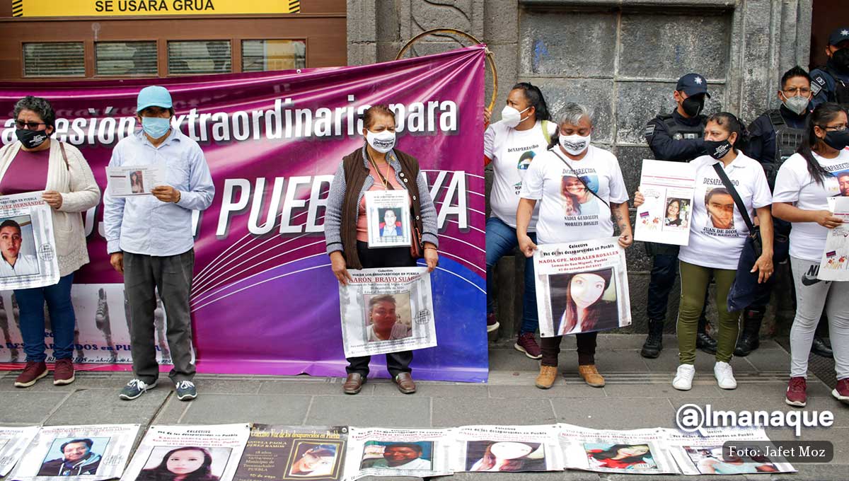 FOTOS: Entregan 6 mil firmas al Congreso para que saquen en periodo extraordinario Ley de Desaparecidos 5 marcha voz de los desaparecidos 6