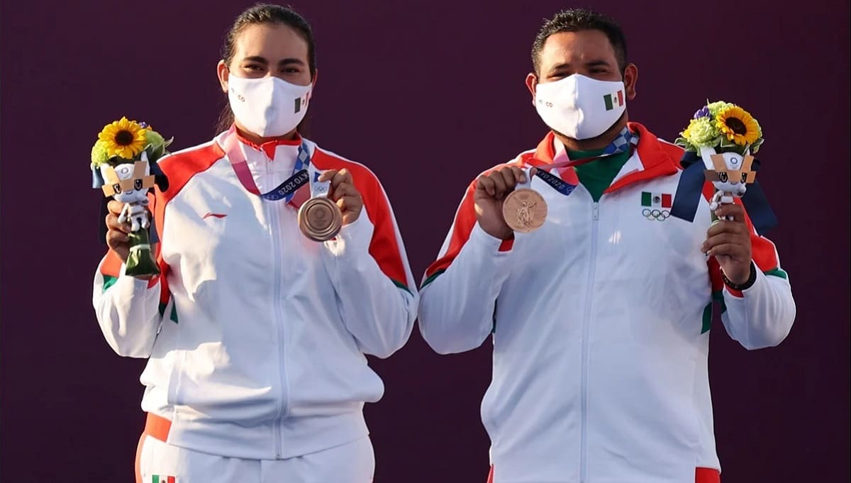 México gana su primera medalla en Tokio 2020; Tiro con arco en mixtos logra el bronce 1 medalla de bronce 1