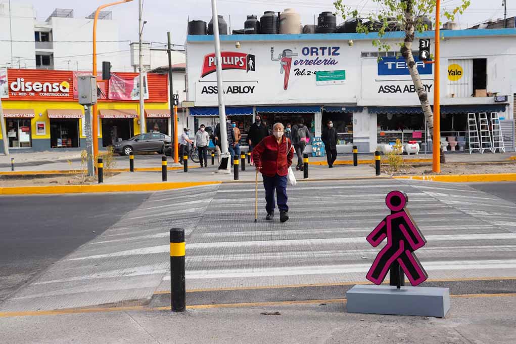 Intervendrán 42 pasos peatonales en Puebla; inversión será de 10 mdp 3 pasos peatonales 1