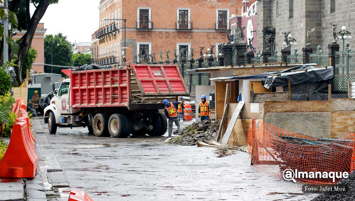 plancha zocalo obras 1