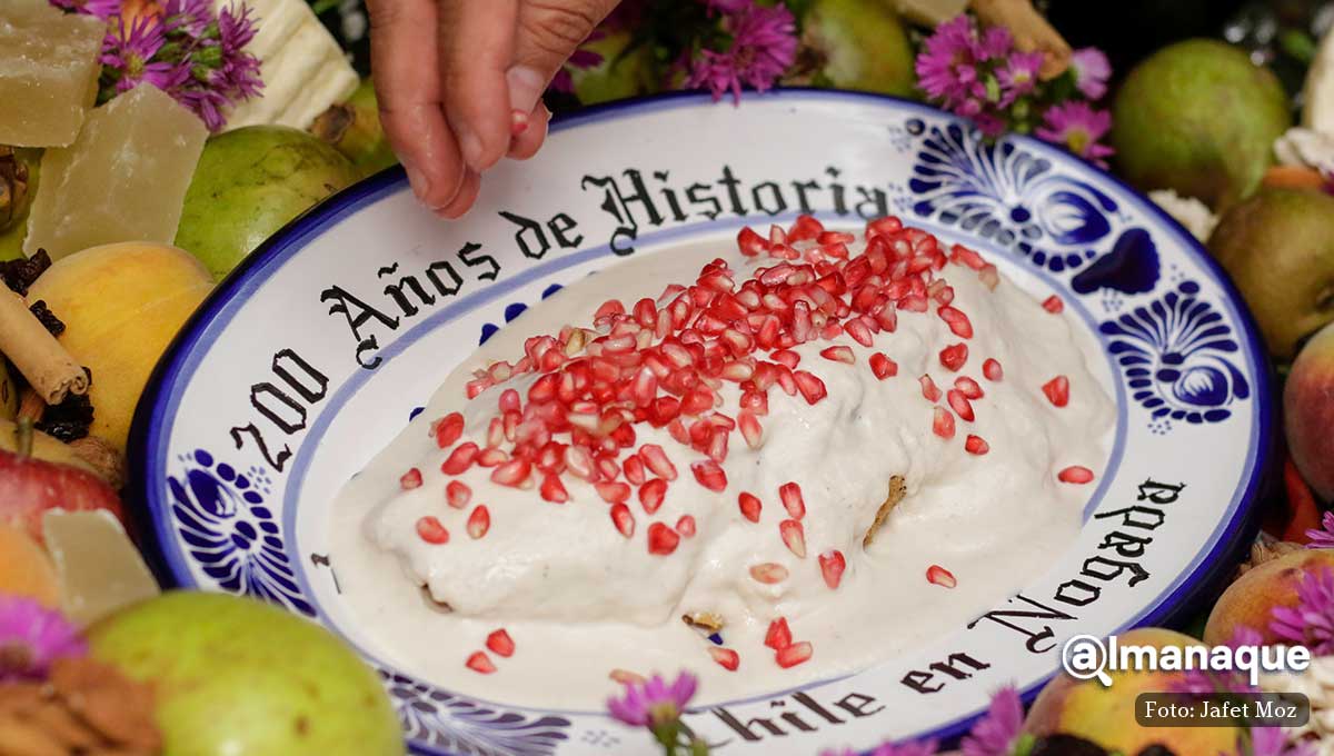 proceso de preparacion de chiles en nogada 10