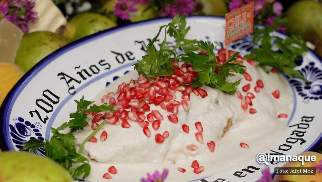 proceso de preparacion de chiles en nogada 13