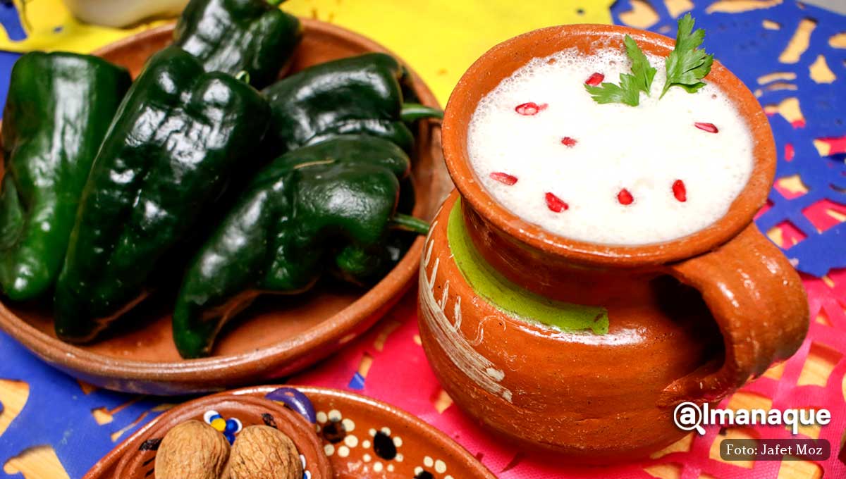 Pulque de nogada, la bebida de los dioses que se une al festejo del platillo poblano 5 pulque de nogada puebla 3