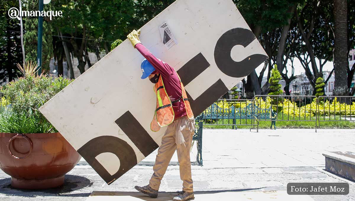 retiro del muro zocalo puebla 10