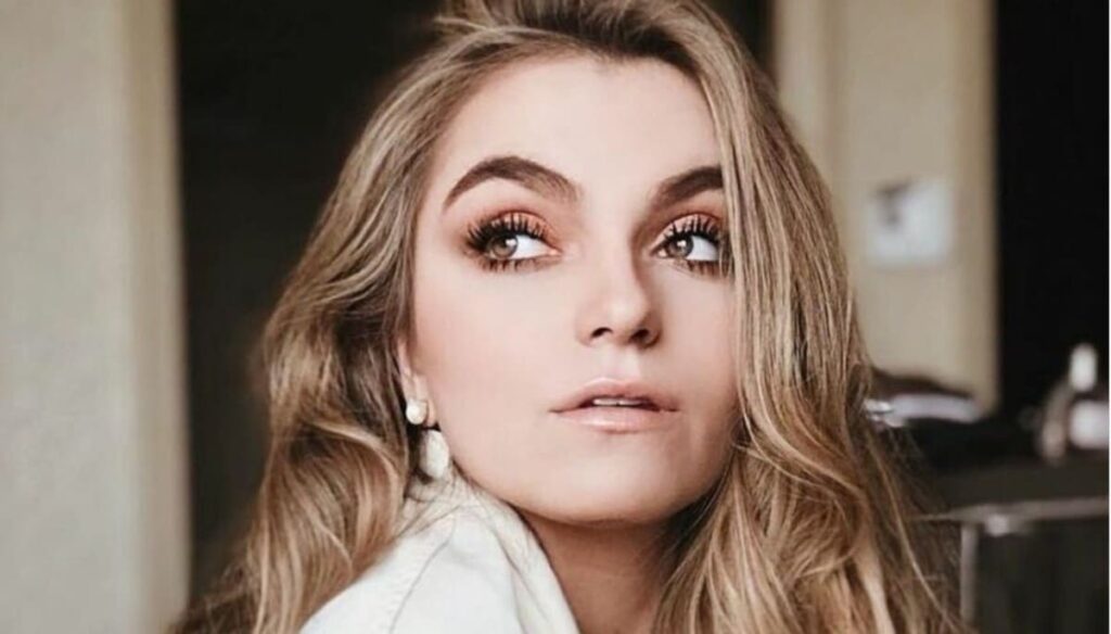 sofia castro hija angelica rivera 1