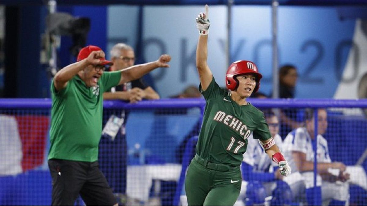 “No teníamos intención de faltarle el respeto a nuestro país”: integrantes del equipo de sóftbol 3 softbol
