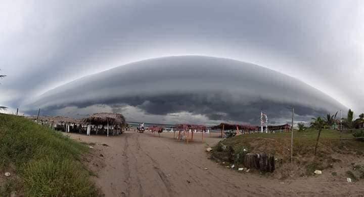 FOTOS: Reportan extraño fenómeno en el cielo de Veracruz 8 tormenta1