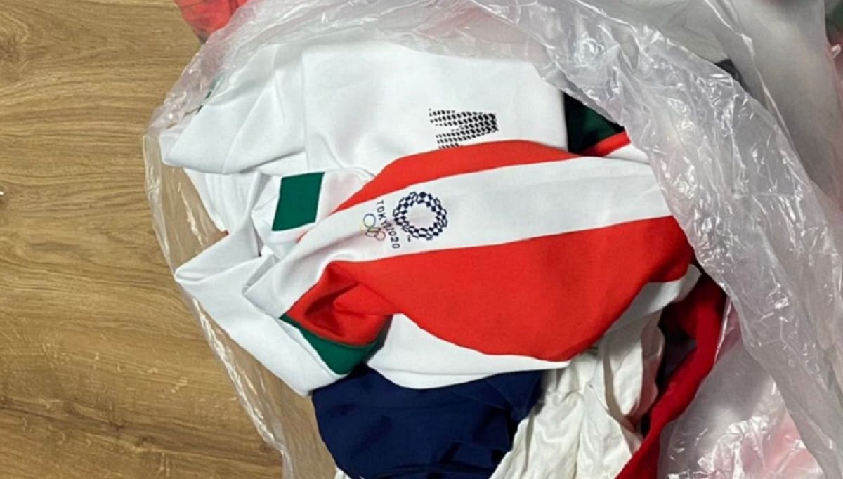 Selección Mexicana de sóftbol tira a la basura los uniformes de Tokio 2020 1 uniformes 1