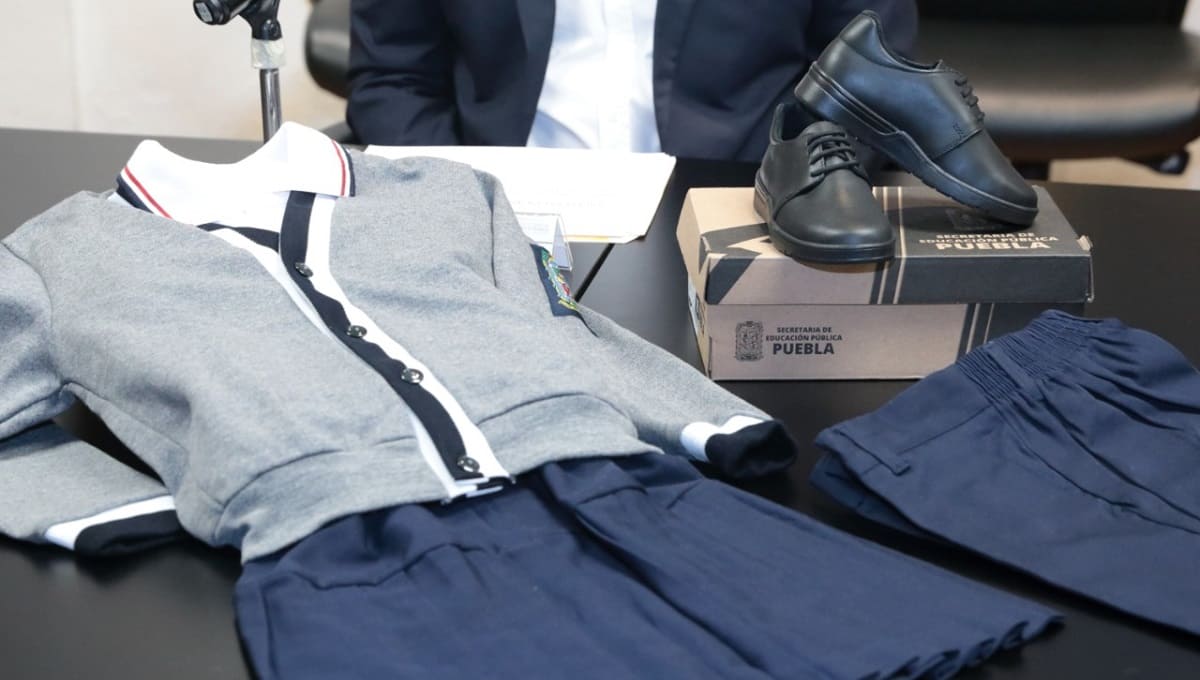 Gobierno de Puebla regalará zapatos a alumnos de primaria para el siguiente ciclo escolar 3 zapatos escolares gobierno de puebla 1