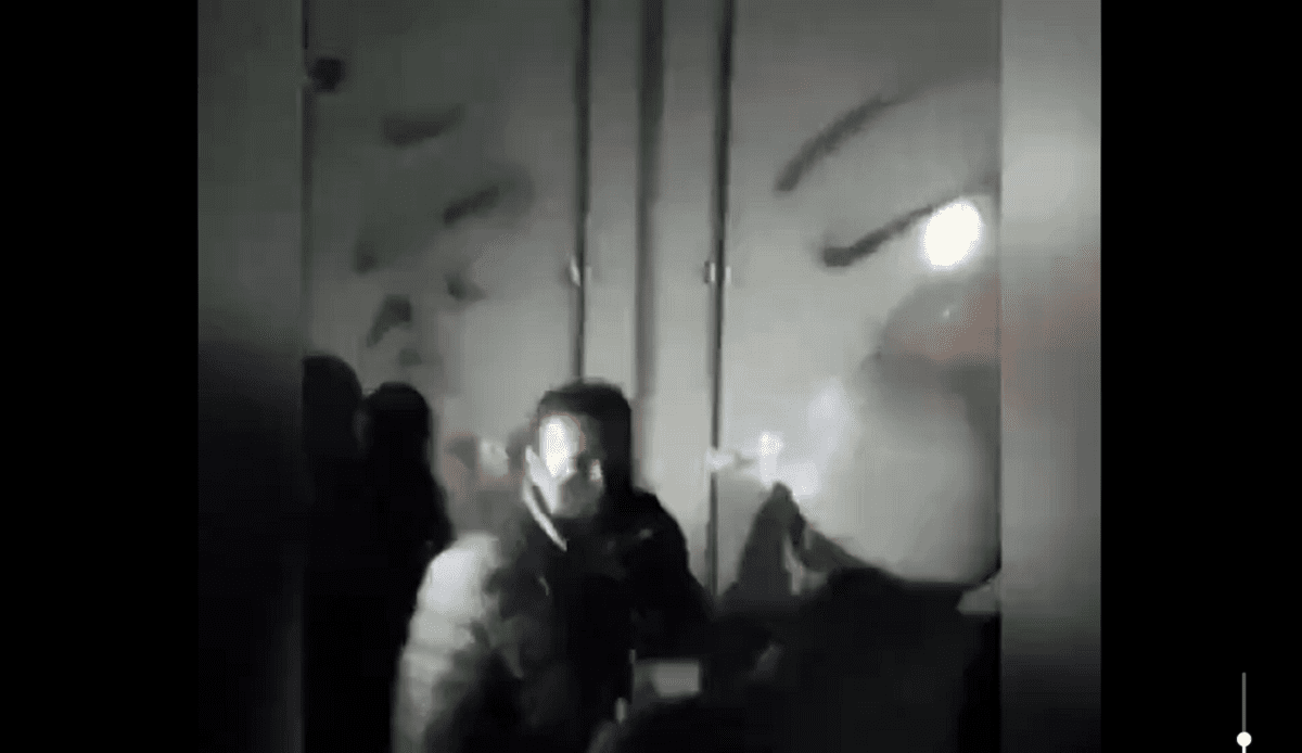 VIDEO: Pobladores del Palmarito Tochapan impiden operativo para capturar a "El Toñín" 1 AMLO 2