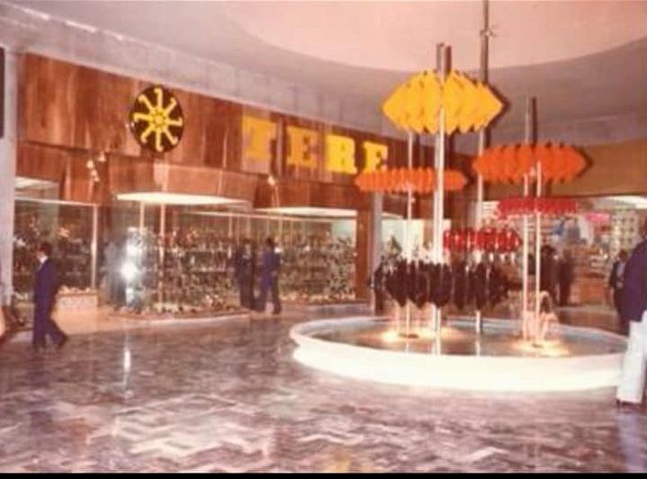 FOTOS: Así lucía Plaza Dorada hace 41 años 10 Dorada2