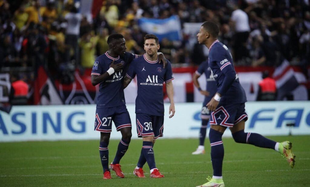 Messi debut PSG