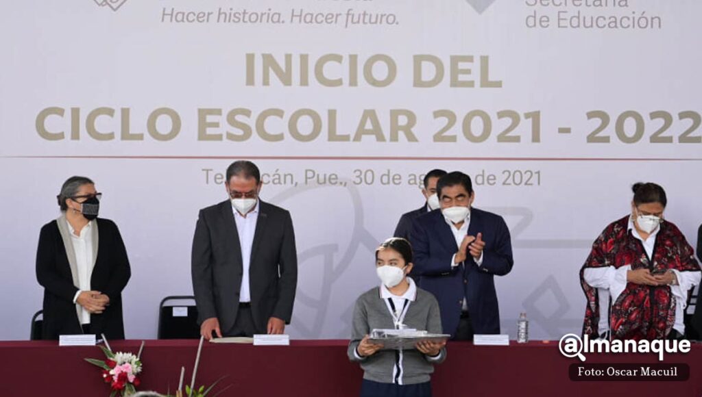 Miguel Barbosa Inicio ciclo escolar Tehuacan 3