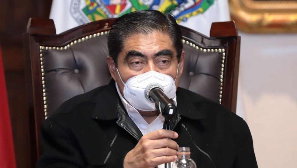 Miguel Barbosa gobernador 1