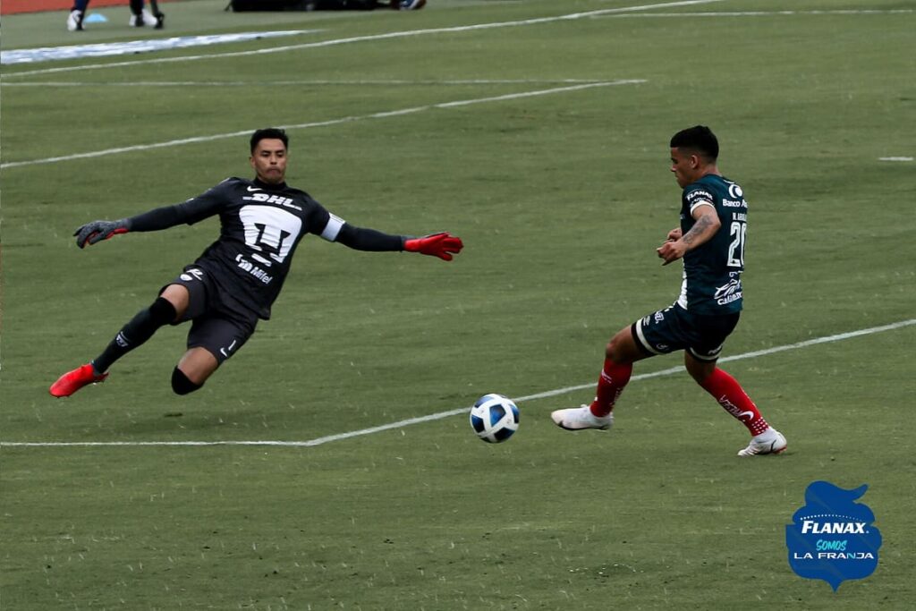 ¿Se acabó el efecto Larcamón? Puebla cae 2-0 ante Pumas 4 pumas