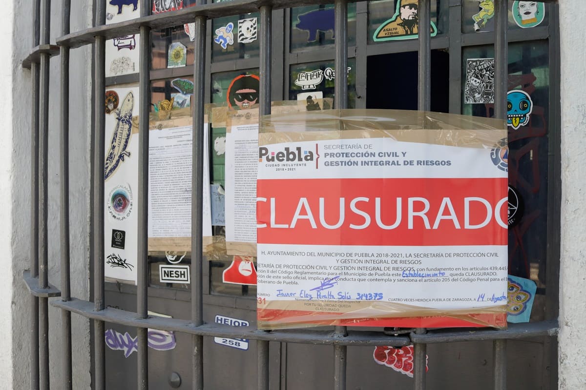 Clausuran bares de Puebla que daban servicio en la madrugada pese a alto contagio de COVID 1 R5A9677