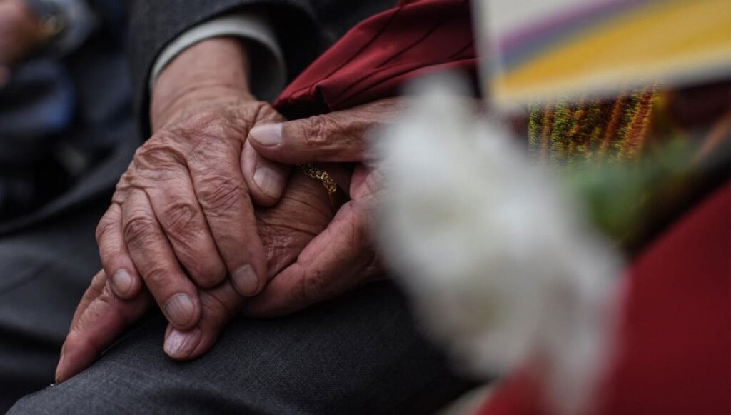 se negaron a darle dinero